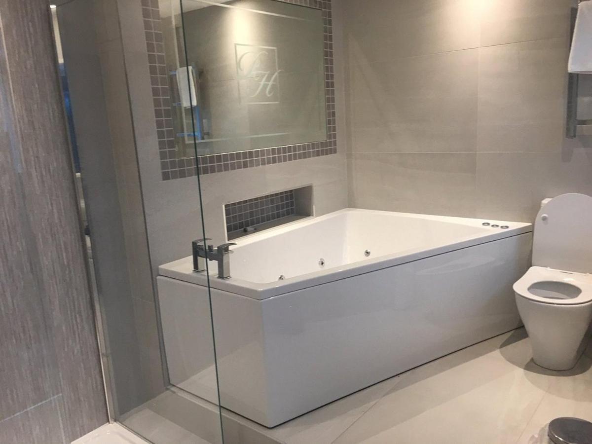 The Royal Hotel Cookstown Luaran gambar